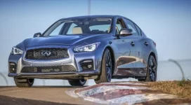 2014_infiniti_q50_s_05.webp