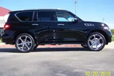 2011 QX56 with 24's from Giovanna 008.webp